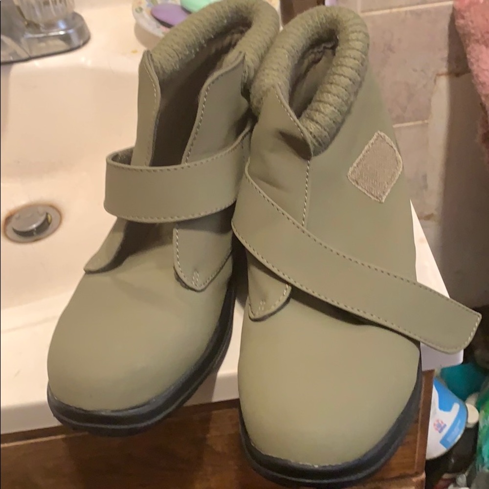 Sno country boots